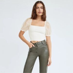 NWT Aritzia Wilfred Sheer Sleeve Top Ivory Puff Ruffle Sleeve Blouse‎ Size M